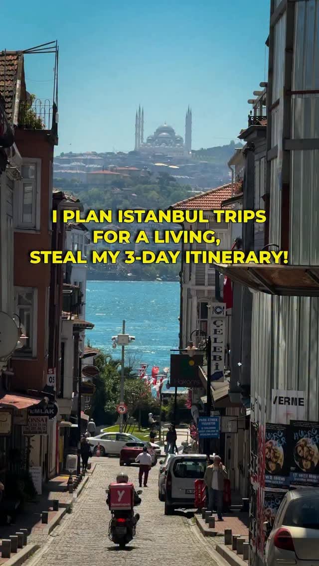 Istanbul's Top 12 Historic Sites and Shopping Destinations