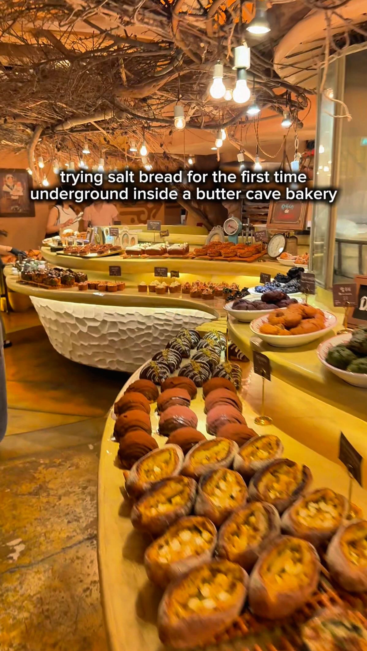 Busan Bakery Sells Delicious Salt Bread And Ciabatta