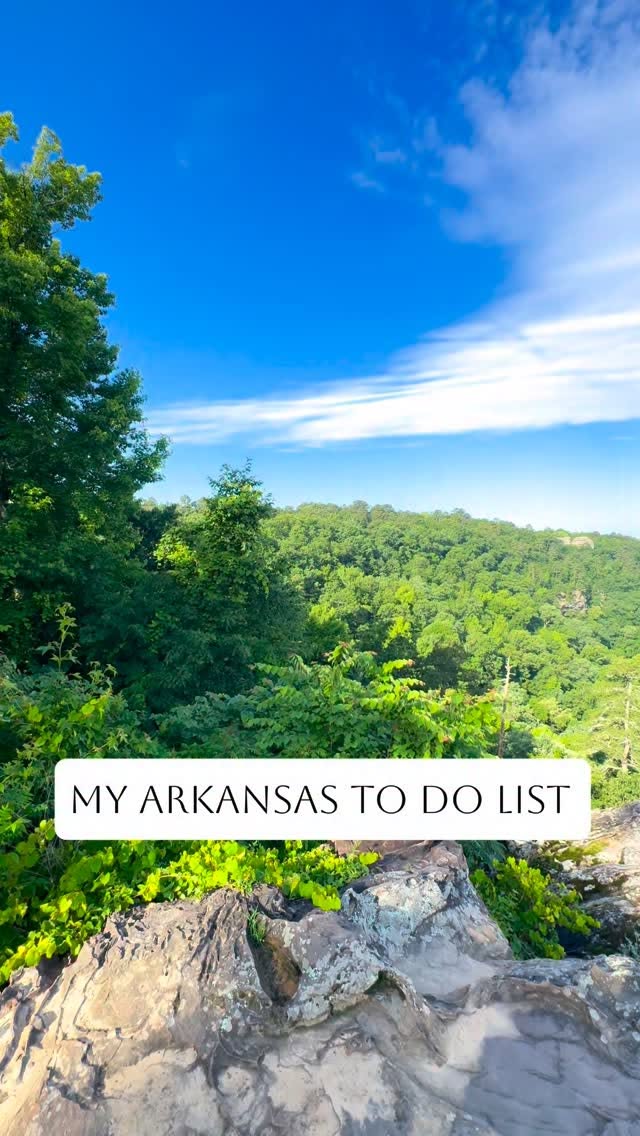 10 Attractions in Arkansas