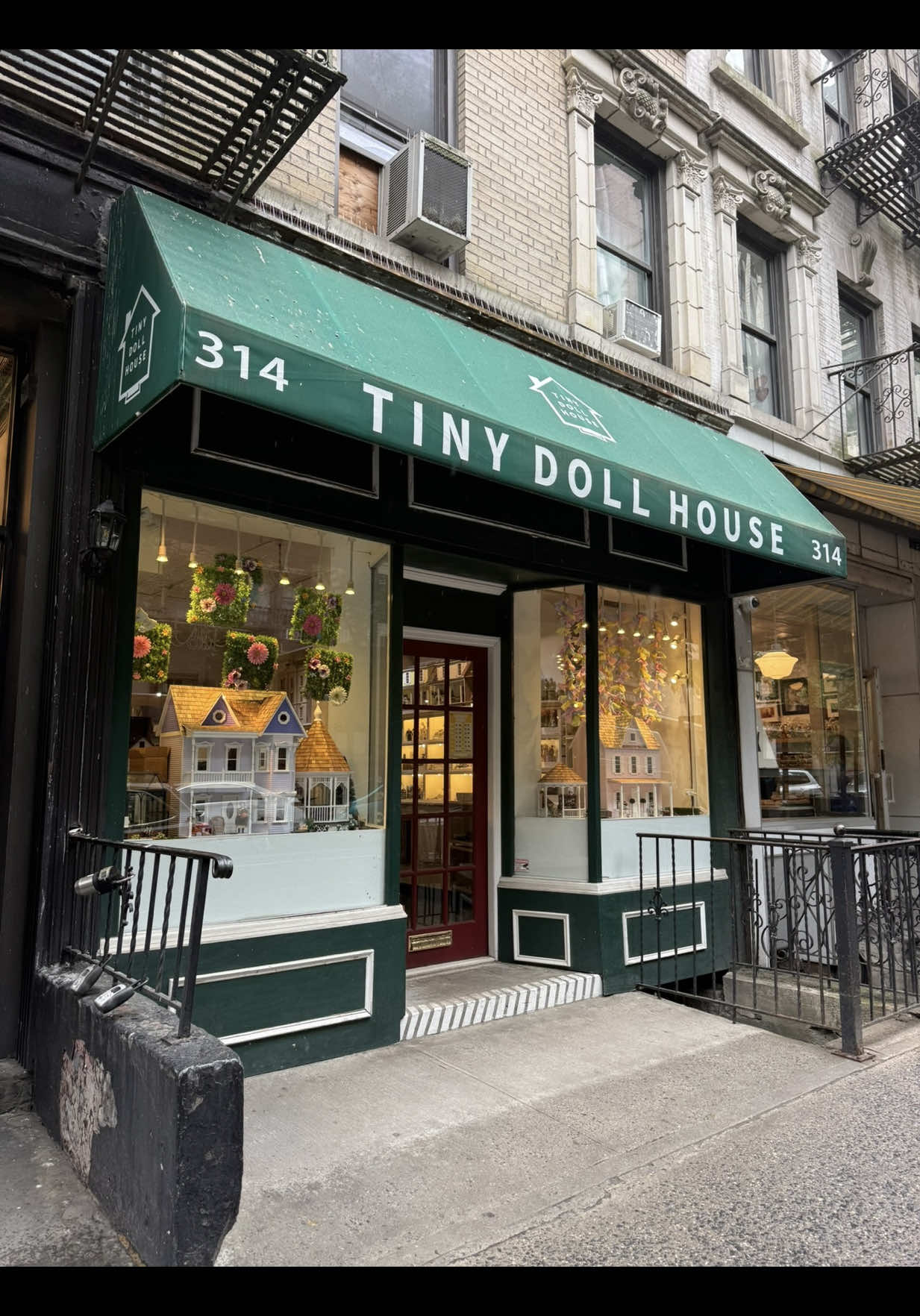 Miniature Shop On Upper East Side