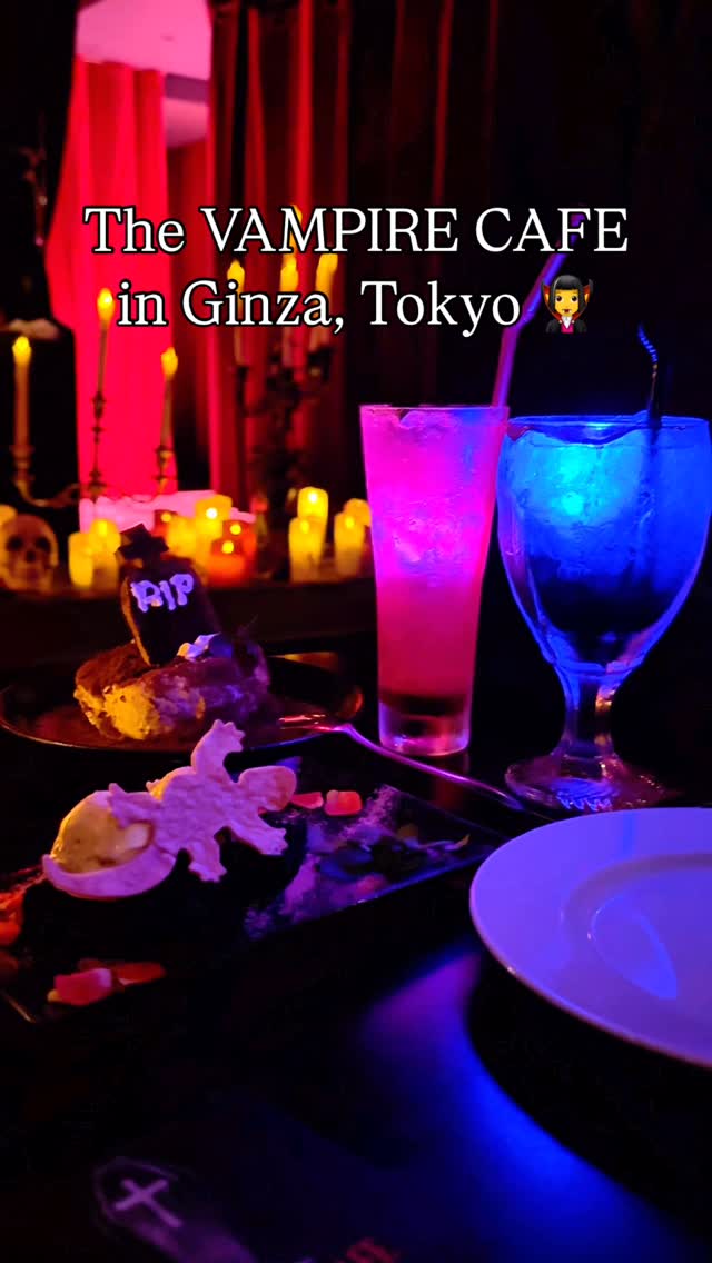 Vampire Cafe Offers Spooky Dining Experience
