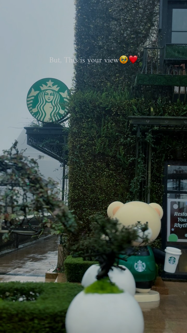 Starbucks Ba Na Hills: Coffee With Mountain Views