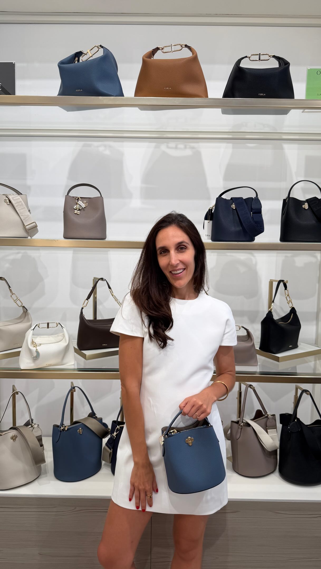 La Vallee Village: Paris's Premier Luxury Outlet Experience