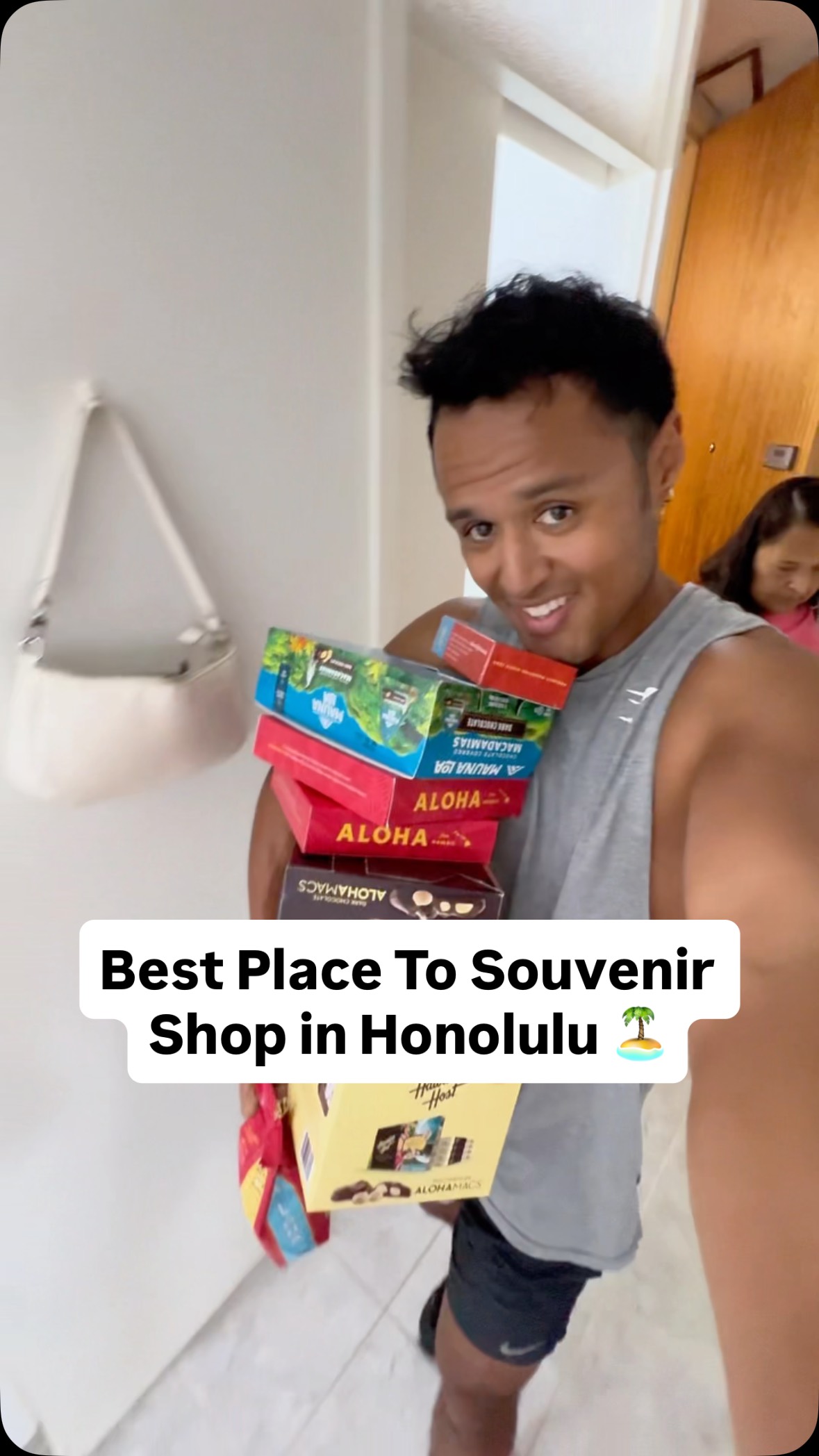 Don Quijote Honolulu Offers Souvenirs and Snacks