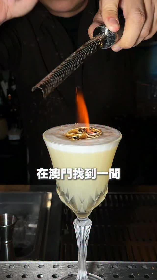 Indian Bar Serves Specialty Cocktails and Platters