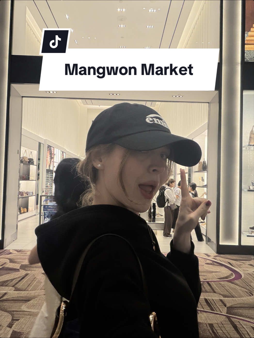 Mangwon Market: Affordable Korean Produce and Street Food