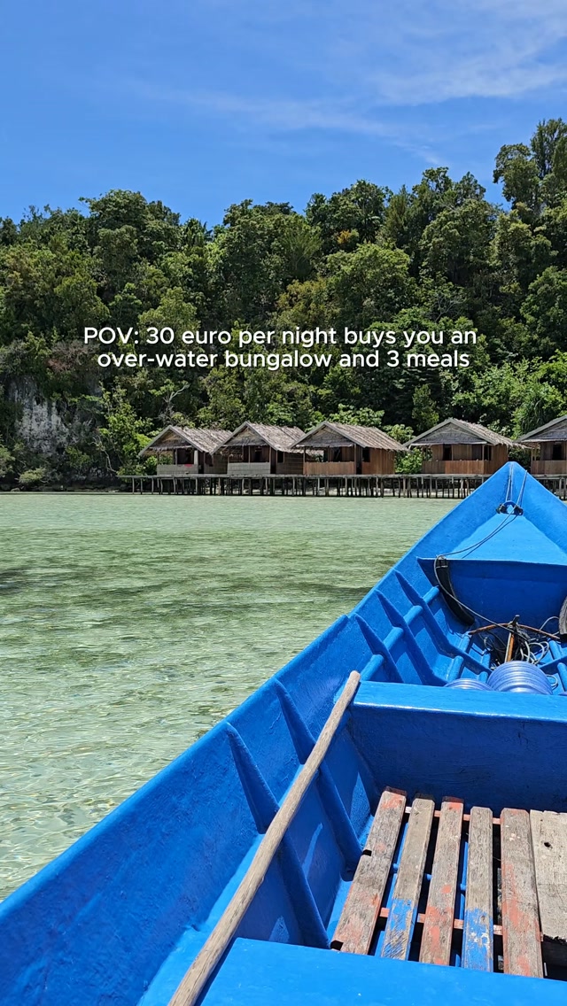 Budget Overwater Bungalows In Raja Ampat