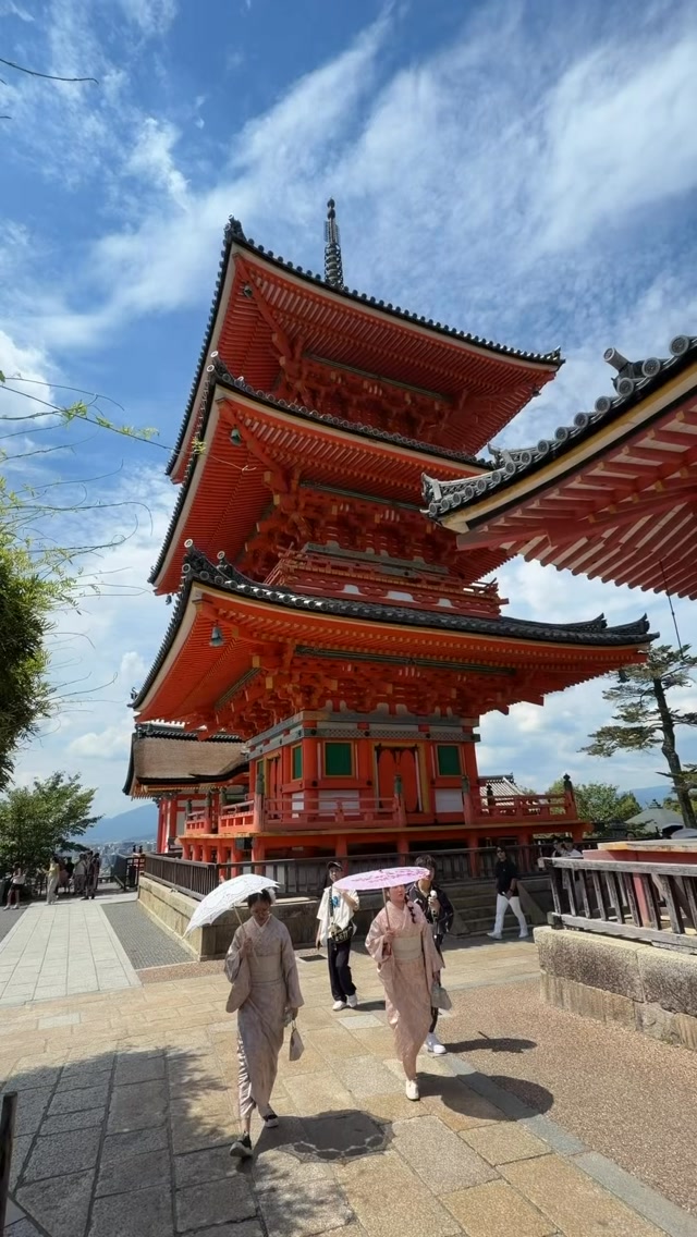 Sixteen Essential Spots for a Kyoto Trip