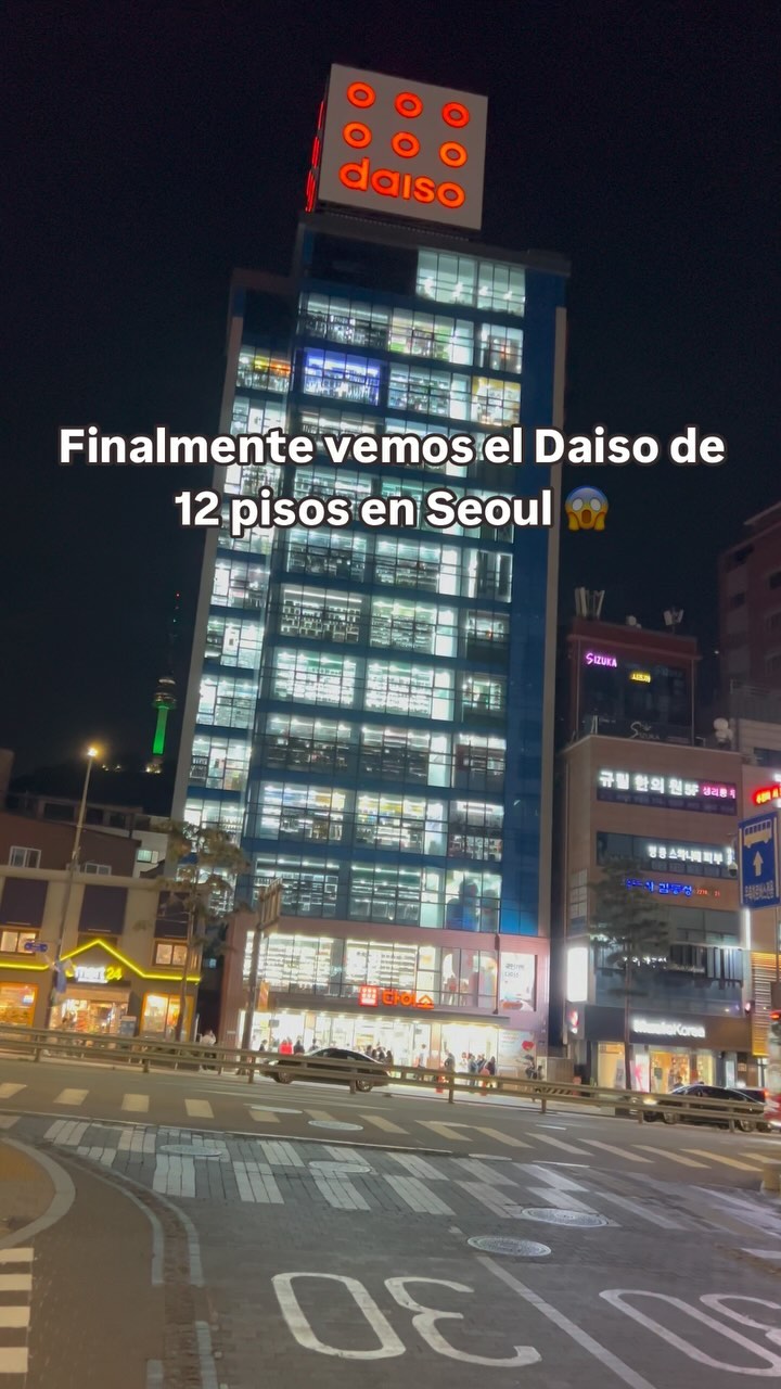 Seoul's Giant 12-Story Daiso Store