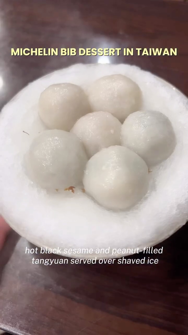 Taiwanese Tangyuan Dessert Over Shaved Ice