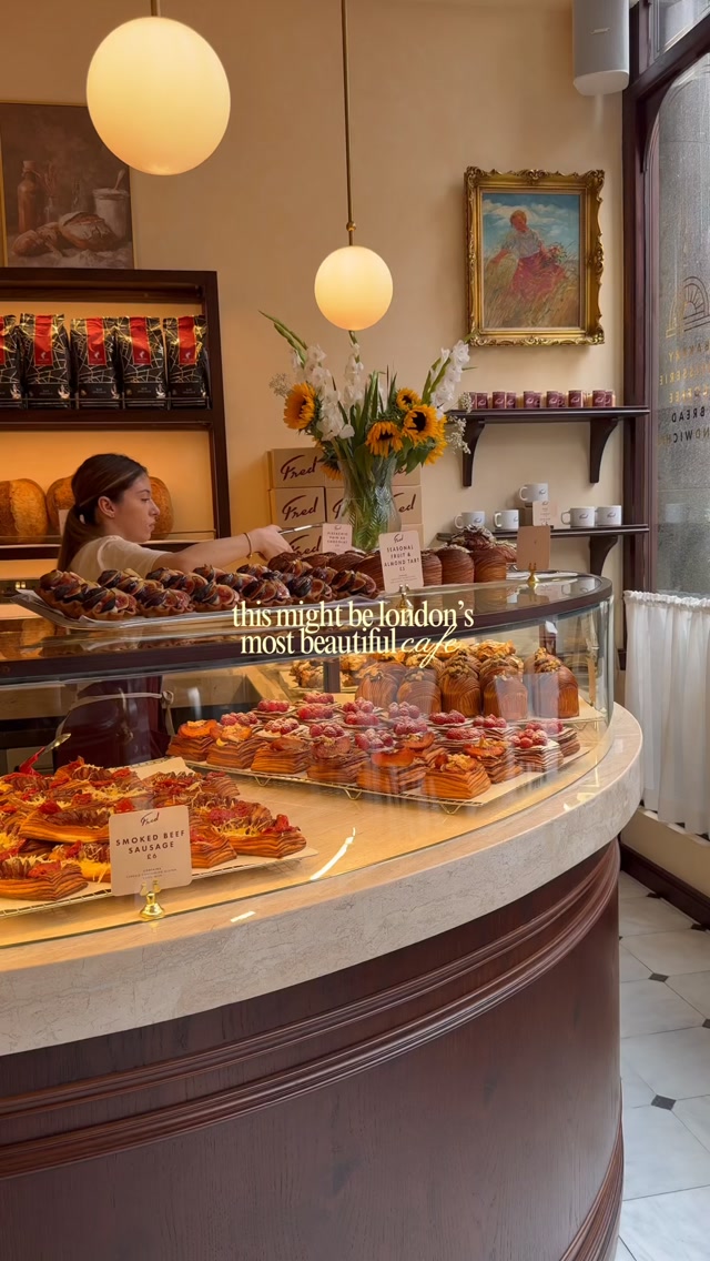 Fred Bakery: Central London's Cozy Autumn Coffee Spot