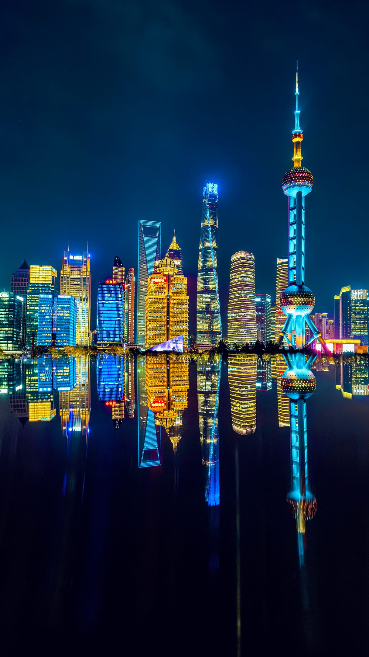 Iconic Shanghai Towers and Huangpu River