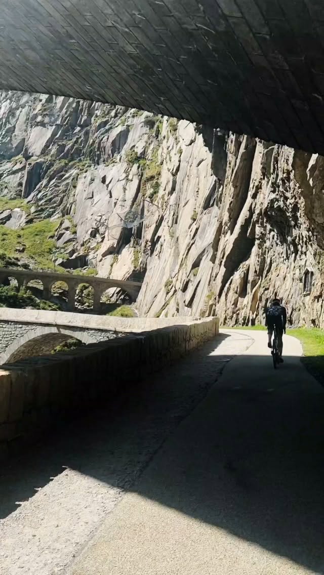 Alpine Cycling Routes: Andermatt and Schöllenenschlucht
