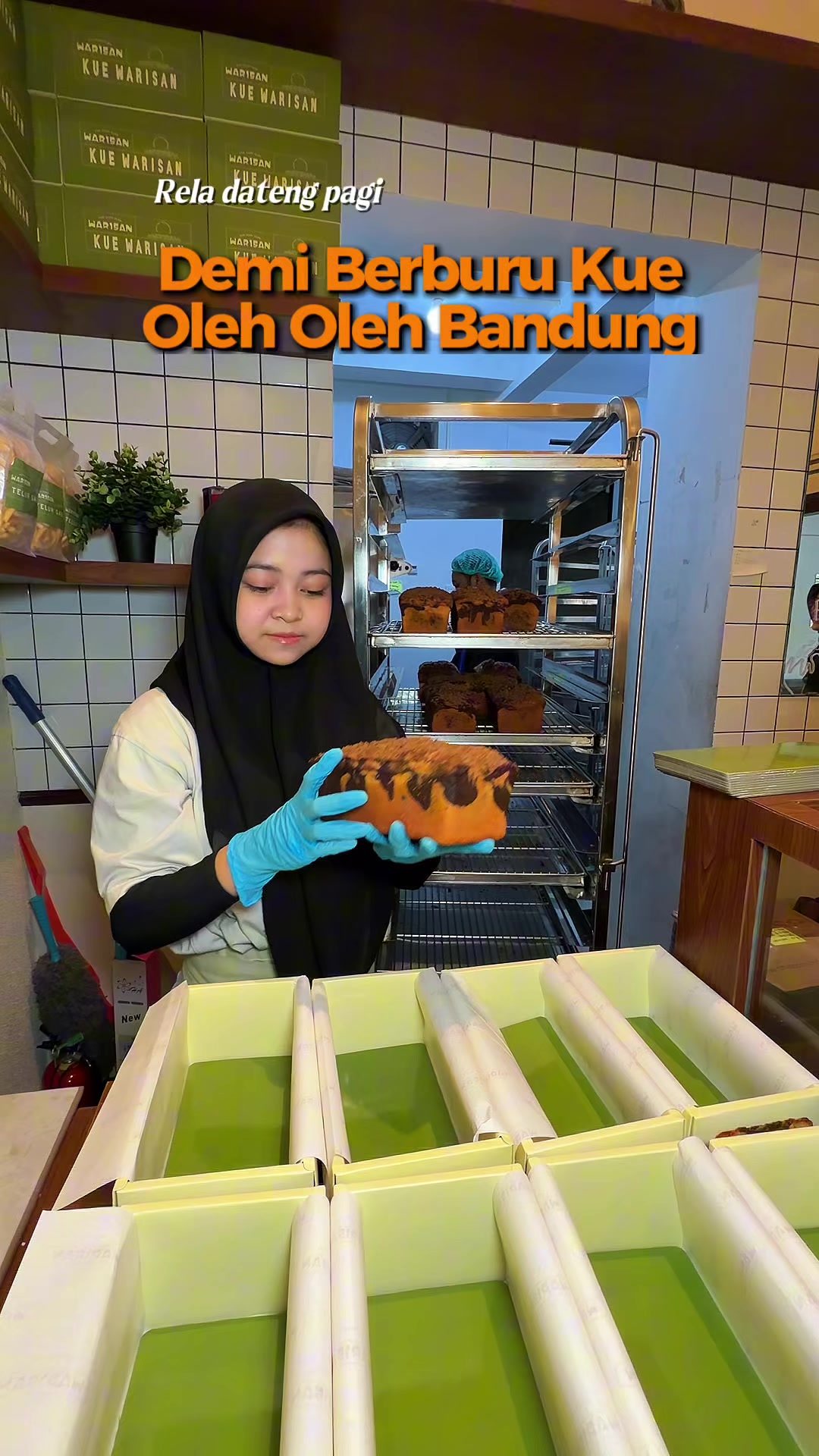 Popular Bandung Bakery Sells Out Quickly