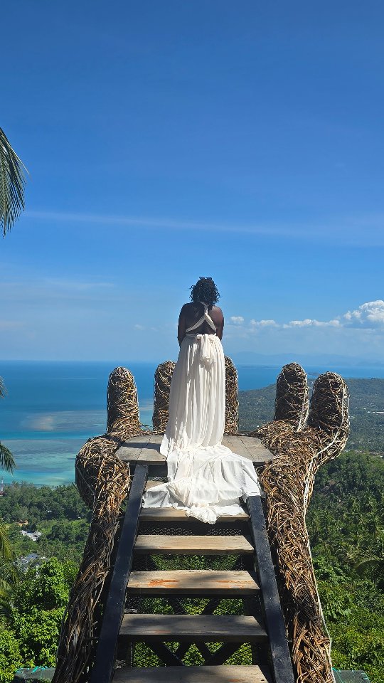 Koh Samui Cafe Offers Stunning Views