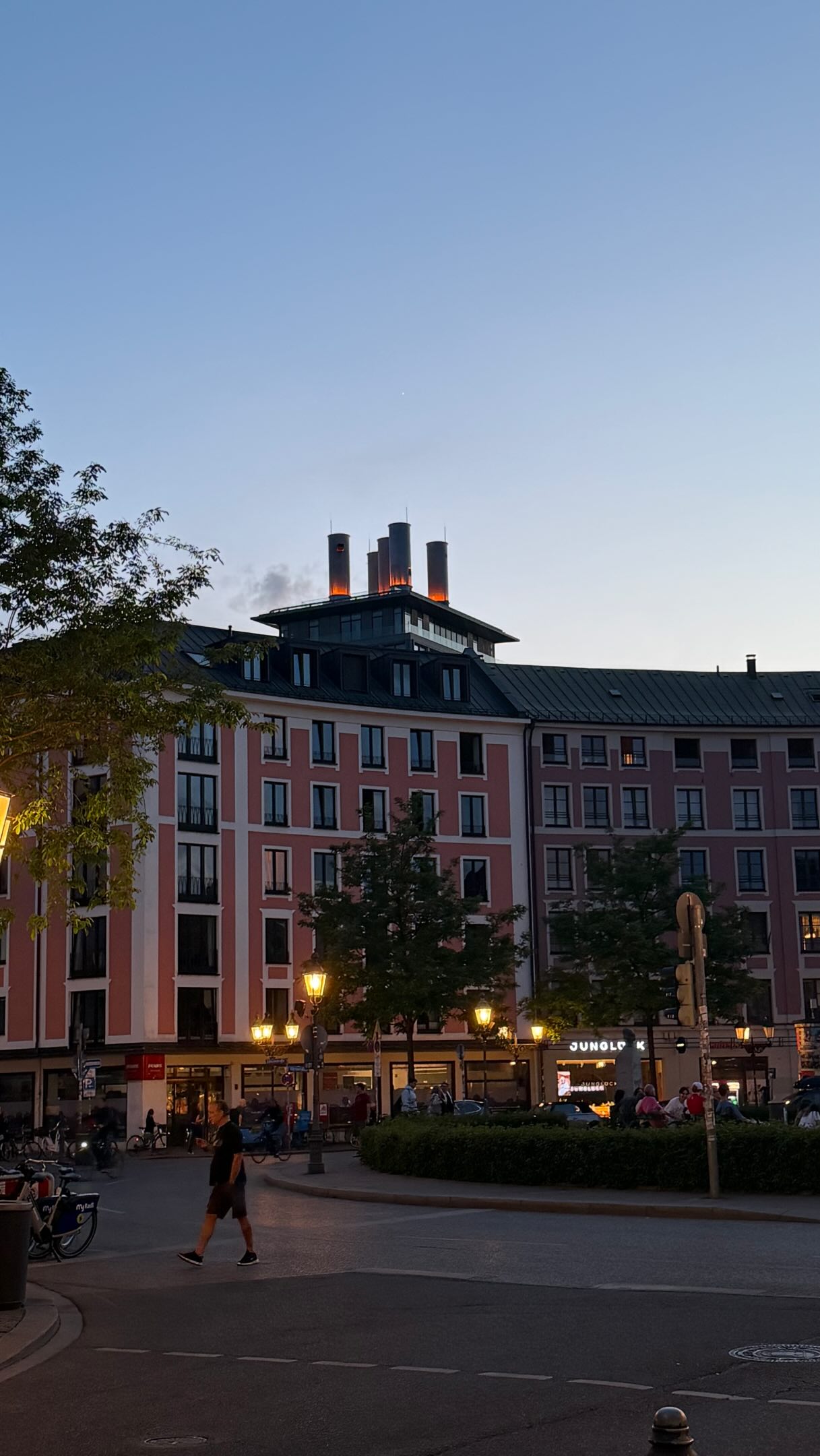 Munich Restaurants With Affordable Dining Deals