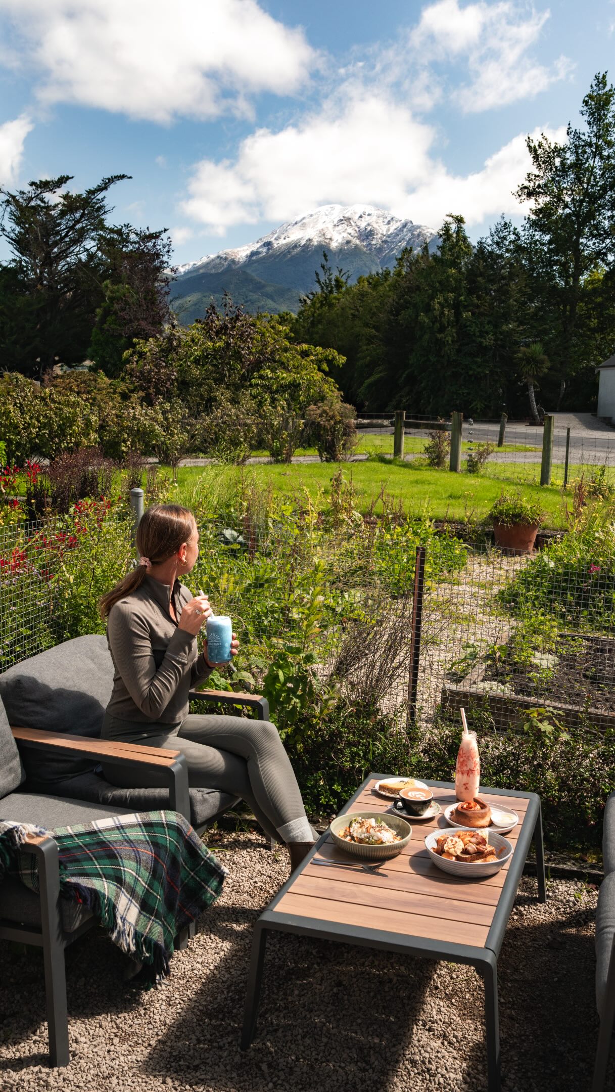 Scenic New Zealand Cafes With Mountain Views