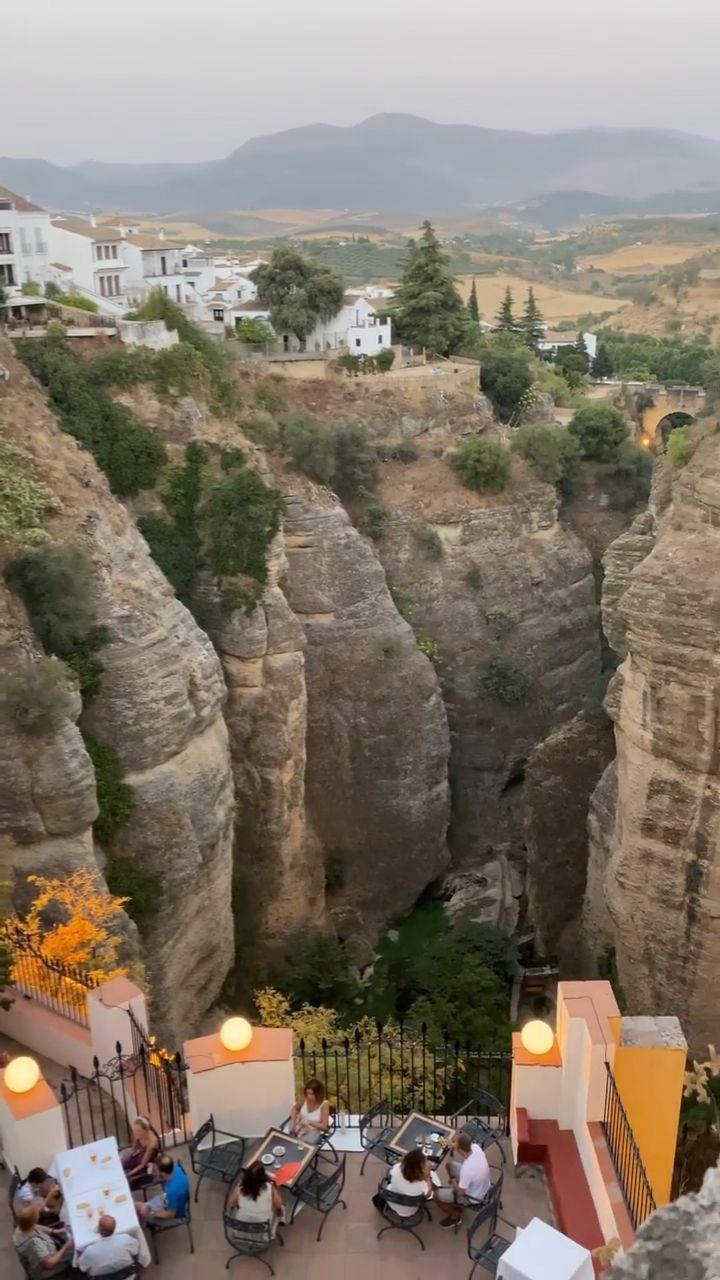 Puente Nuevo: Iconic Andalusian Bridge Views