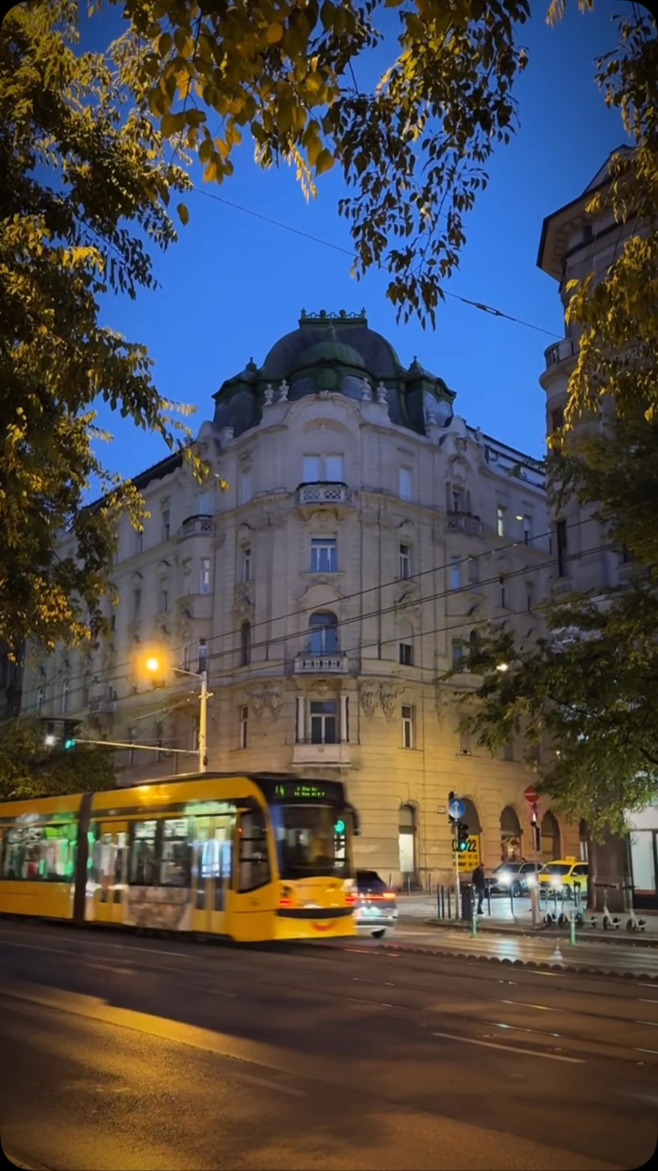 Budapest Landmarks Perfect For Autumn Exploration