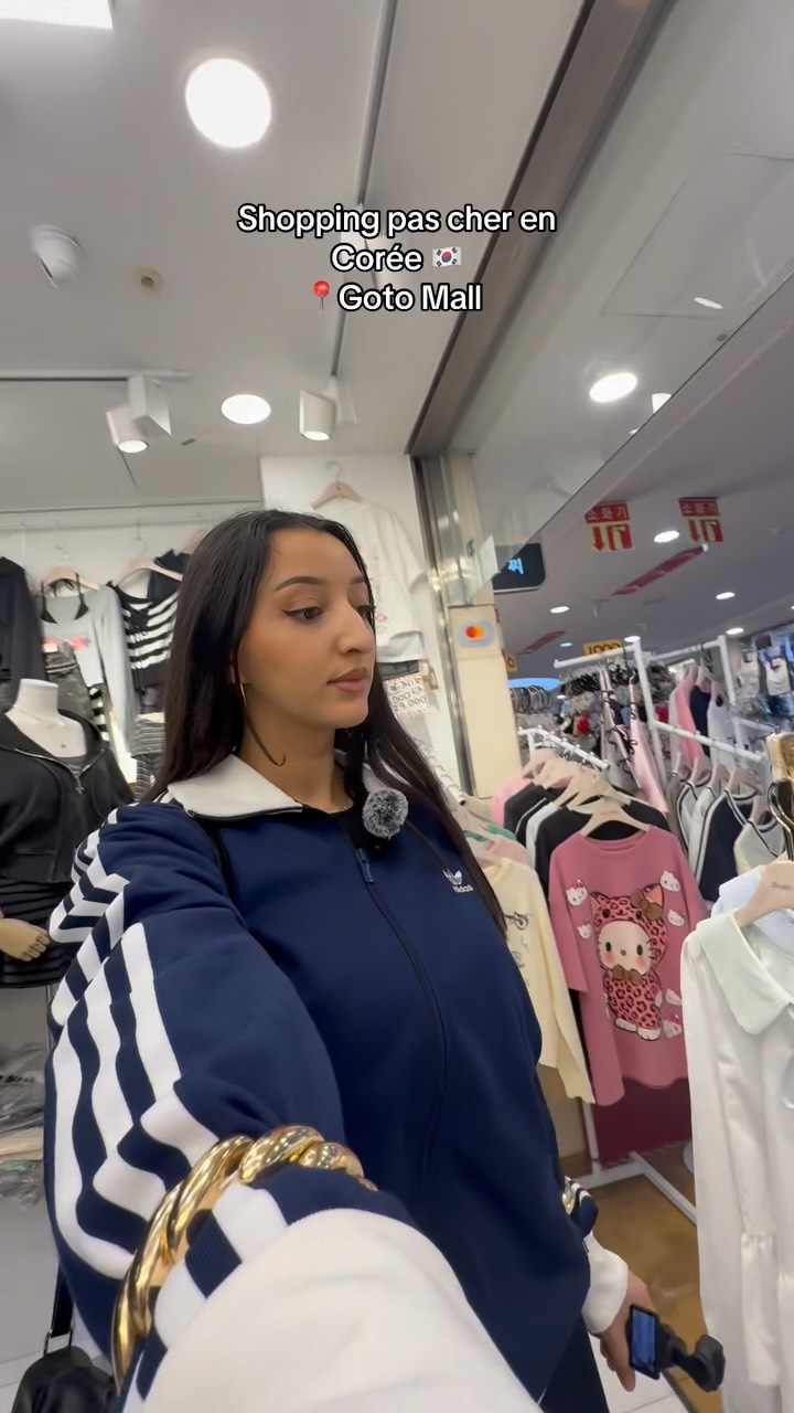 Gotomall Underground Shopping Mall Attractions