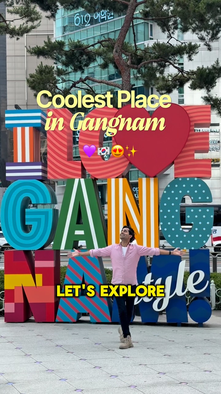 Gangnam Pharmacy Offers AI Skin Analysis
