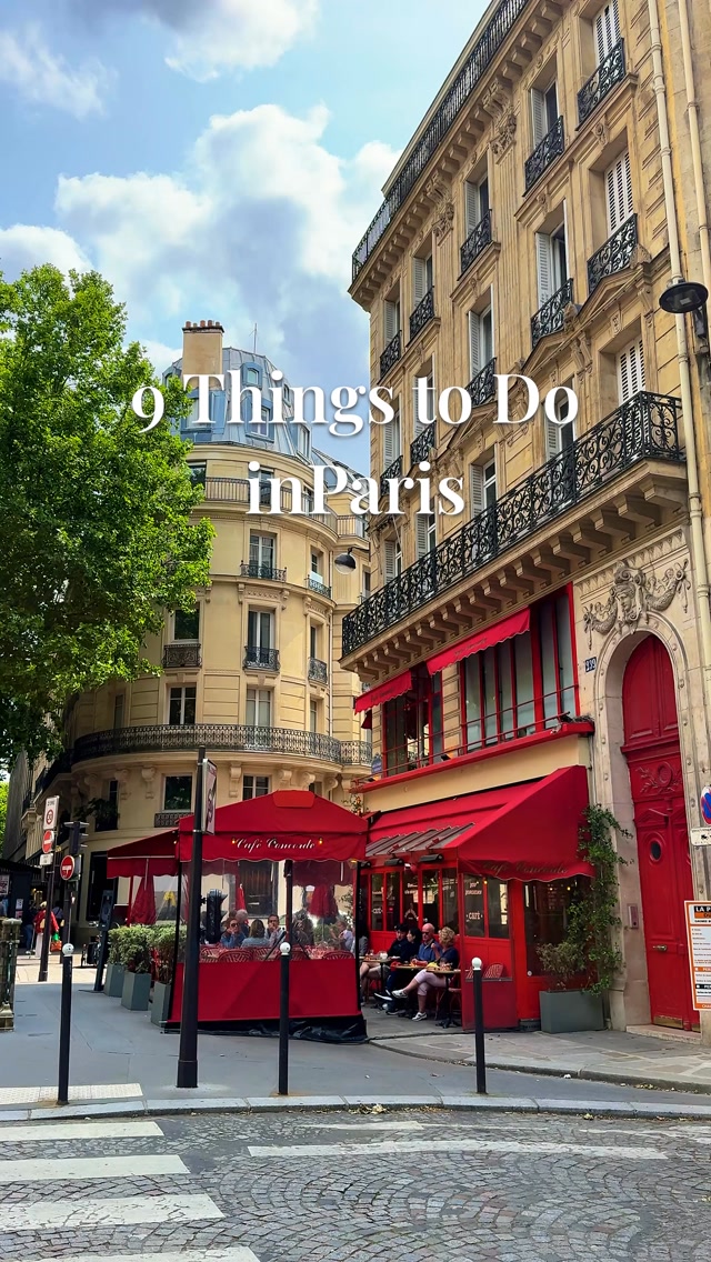 Min Kwak | Travel Creator | USA, Eiffel Tower