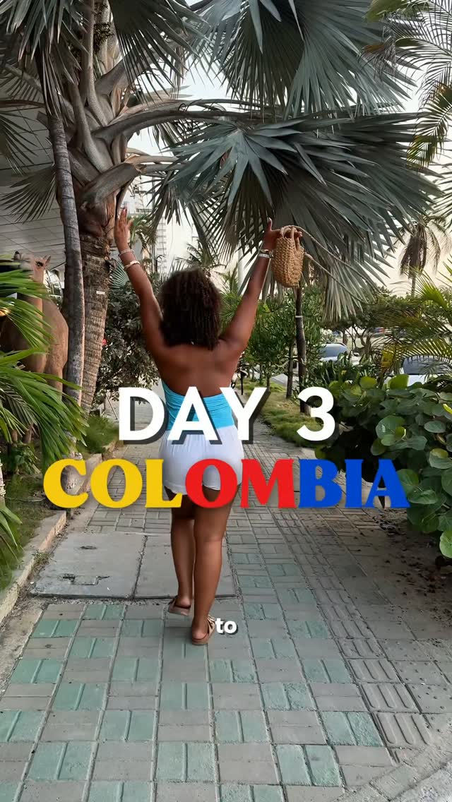 Cartagena Adventures: Malls and Chiva Rumba
