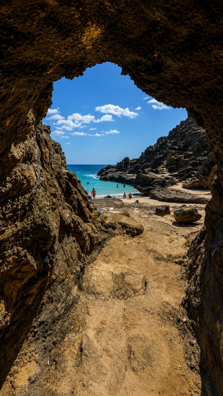 Hollywood Film Locations At Oahu's Halona Beach
