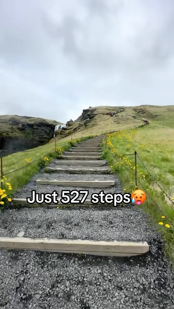 Skógafoss Waterfall's Rewarding Hike