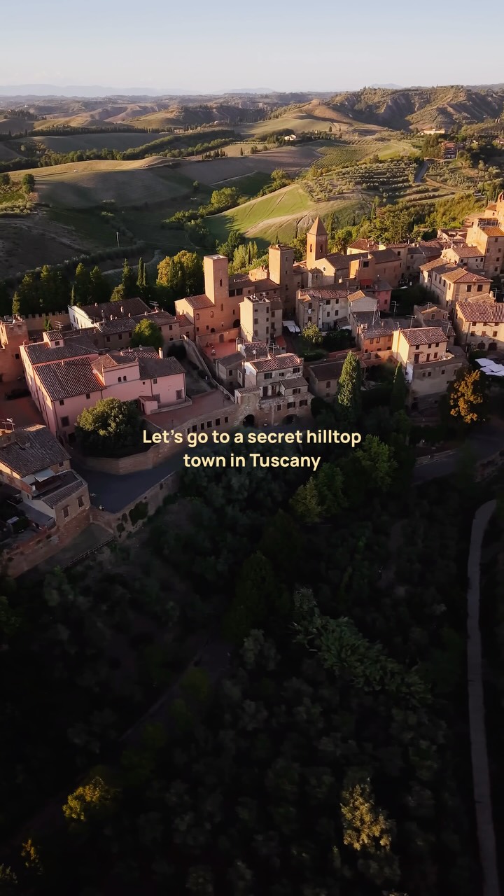 Romantic Medieval Italian Town with Castle Views