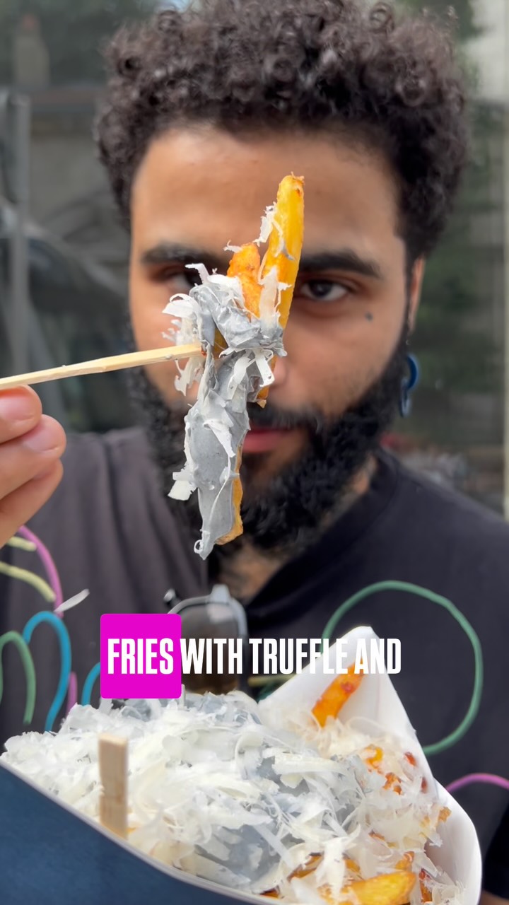 Parisian Fries Shop Serves Loaded Truffle and Cheddar