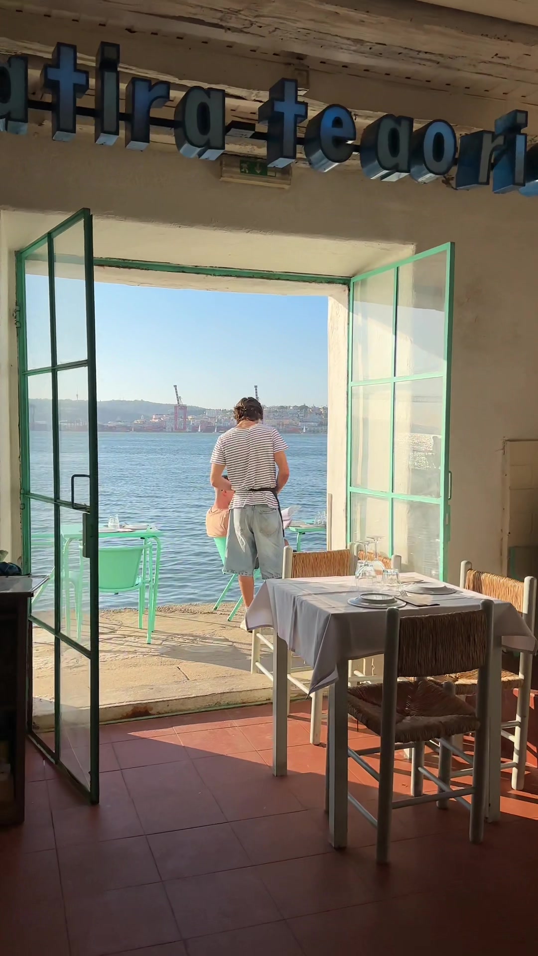 Lisbon Restaurant Offers Sunset River Views