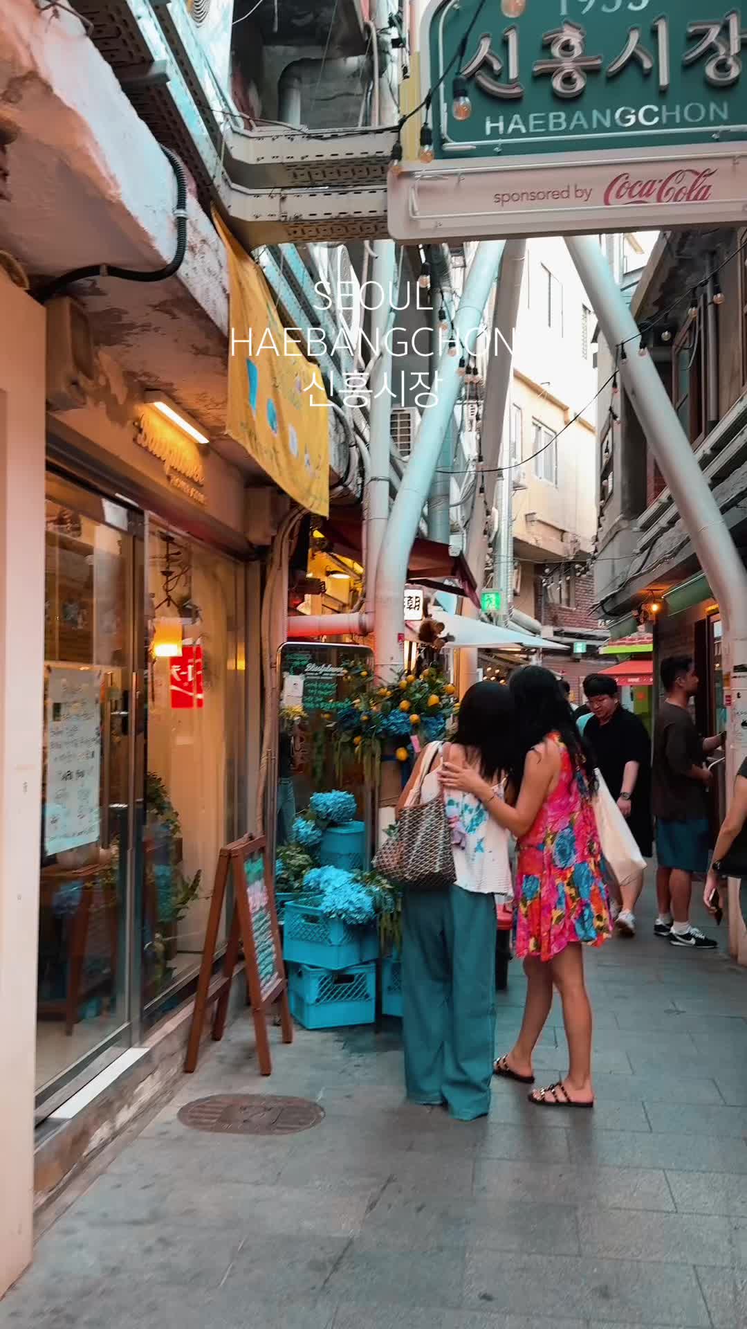Trendy Markets and Taquerias in Seoul