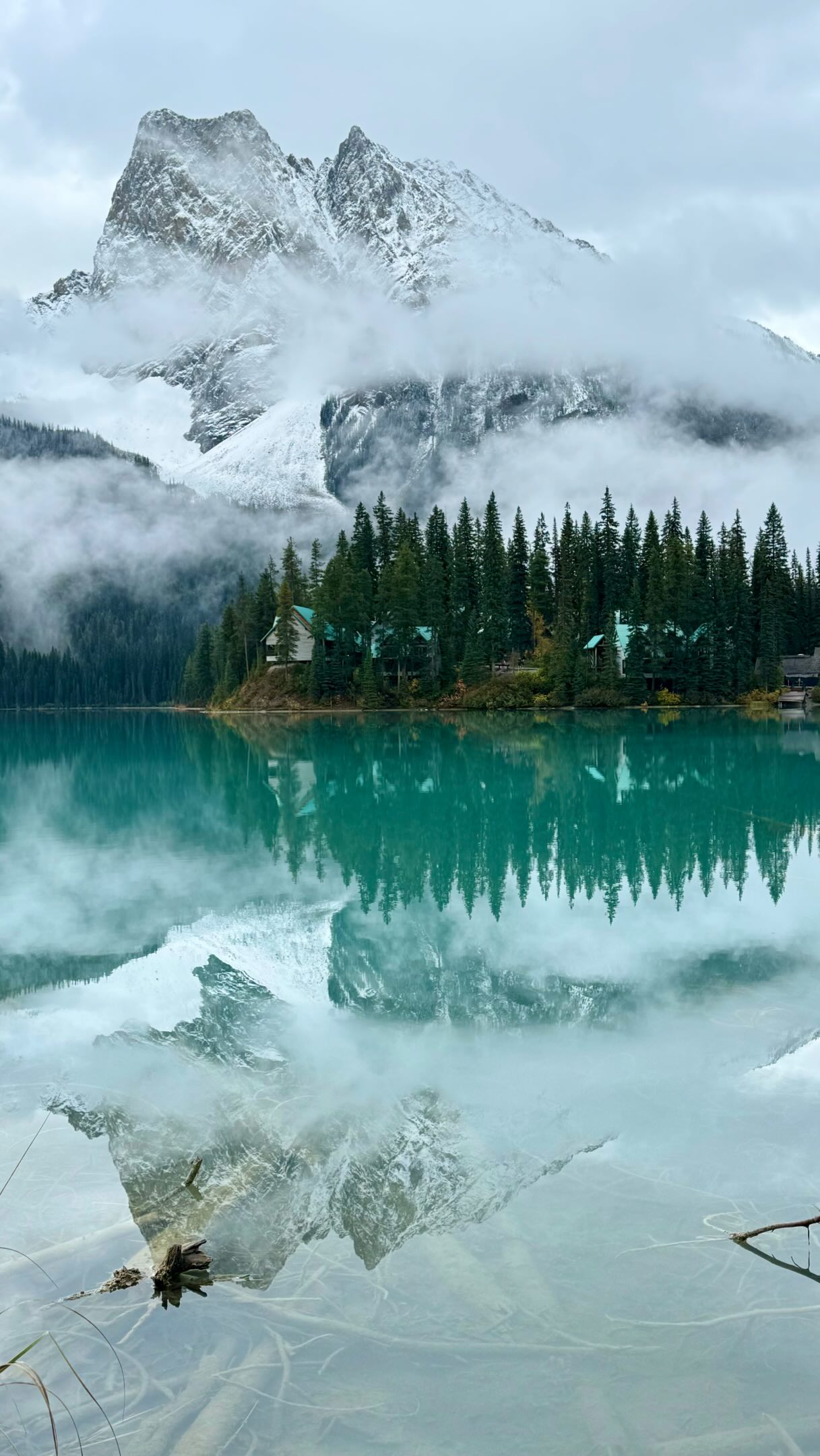 Canadian Rockies' Stunning Lakes And National Park