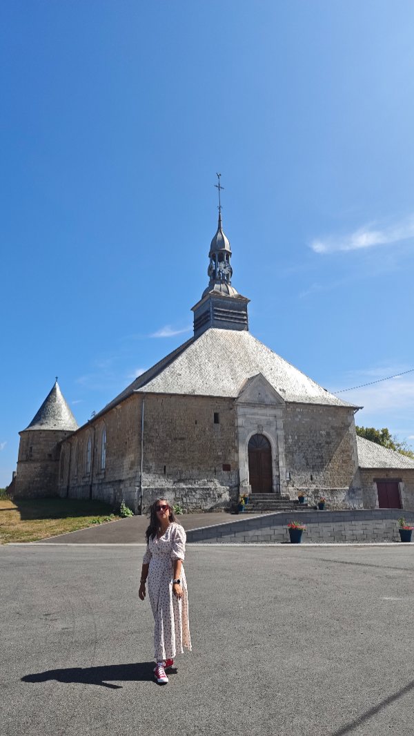 Coralie, Servion