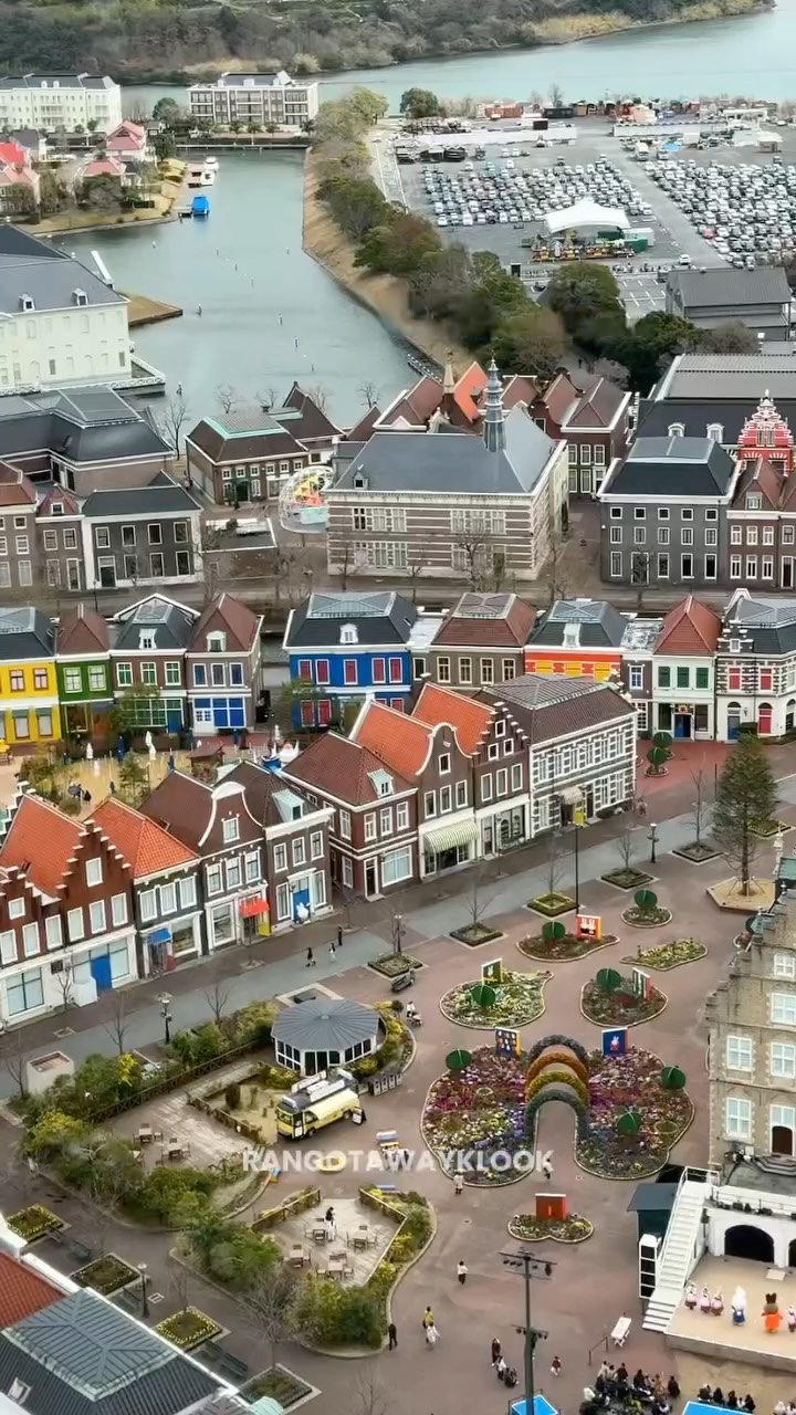 Dutch Themed Park Huis Ten Bosch