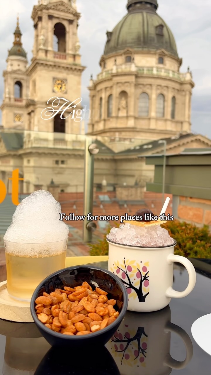 Budapest's Rooftop Bar Offers Basilica Views