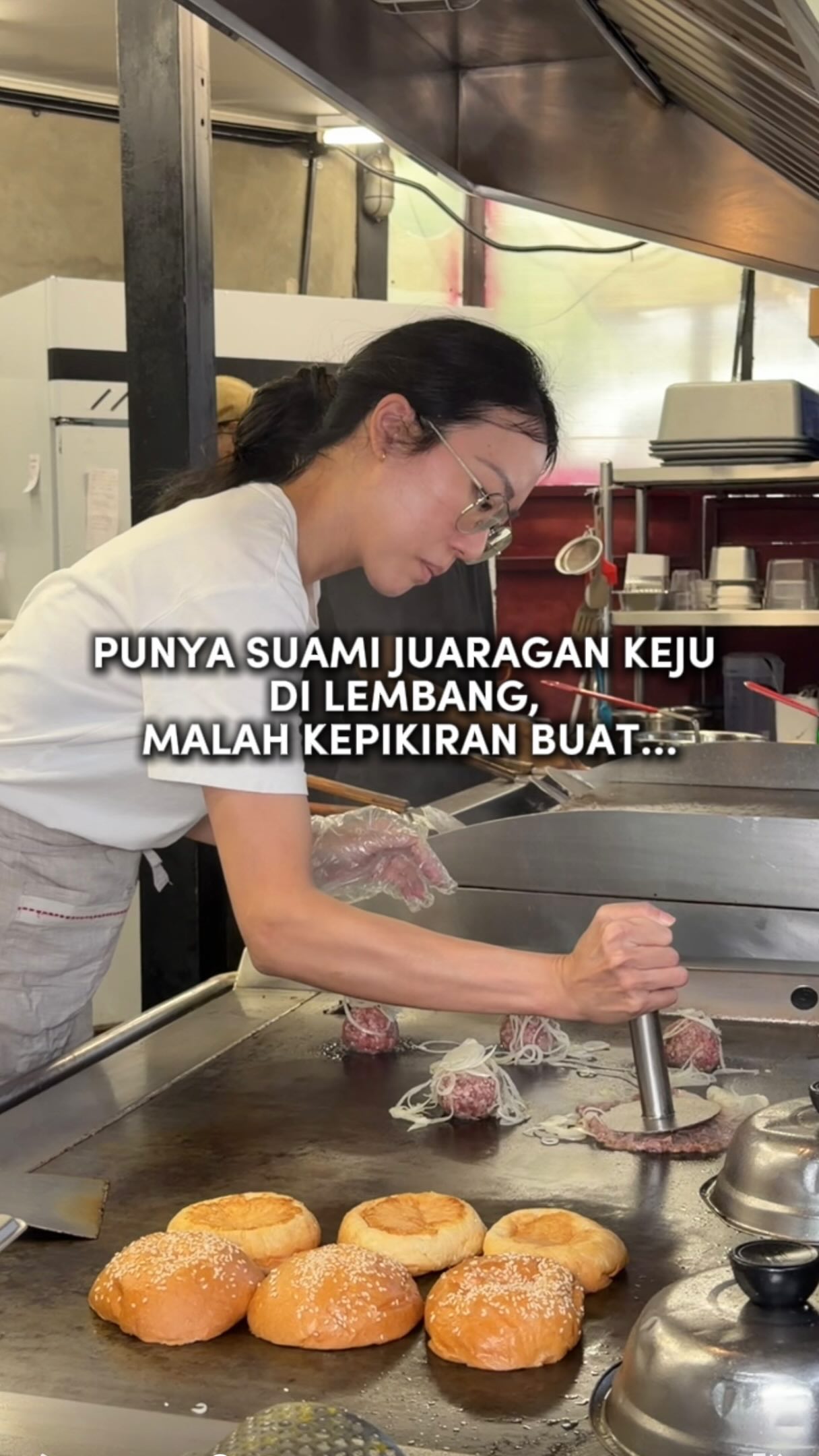 Burgerman: Bandung's Smash Burger Haven