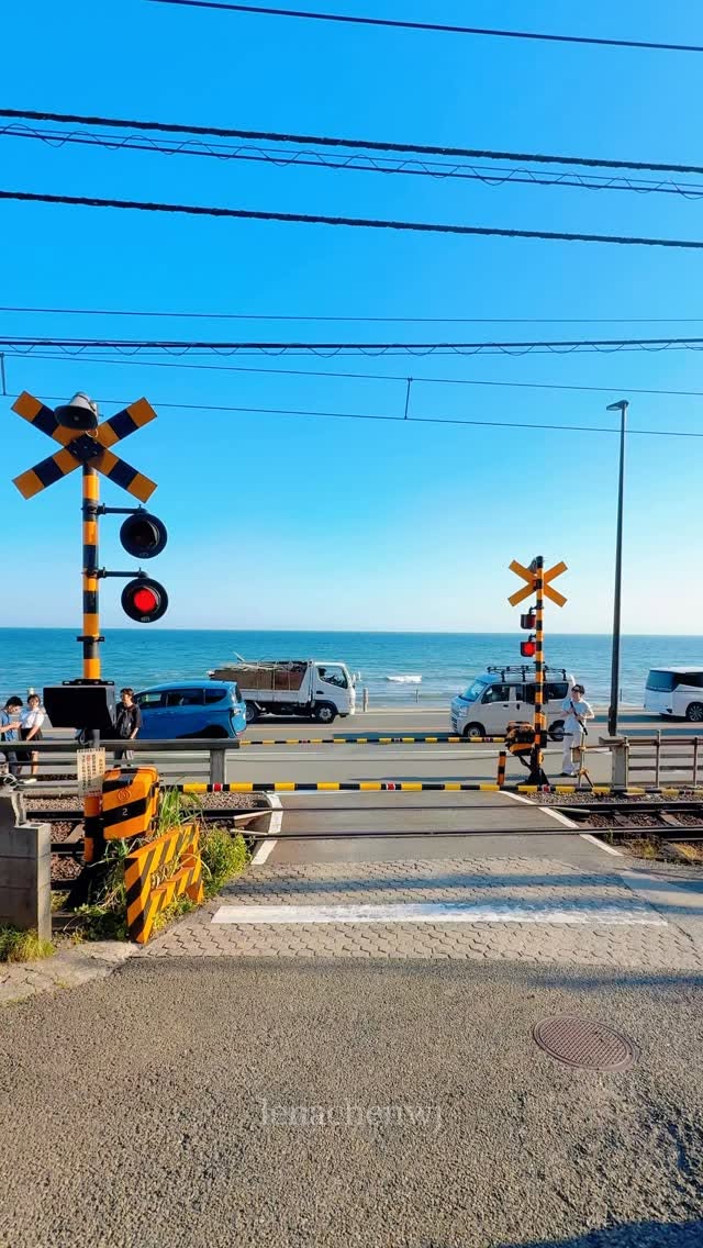 Kamakura and Enoshima Electric Tricycle Exploration
