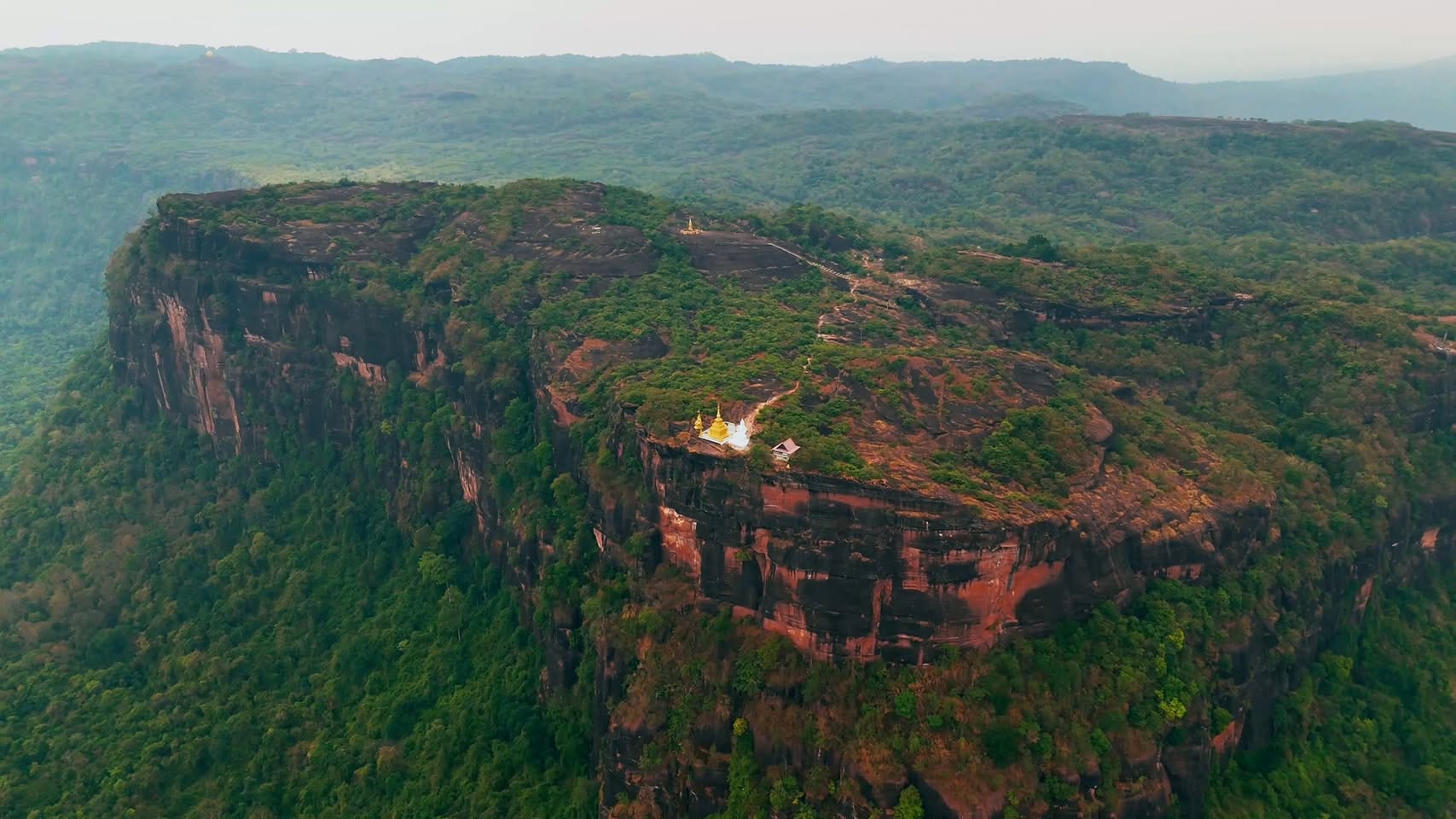 Thai Natural and Cultural Wonders