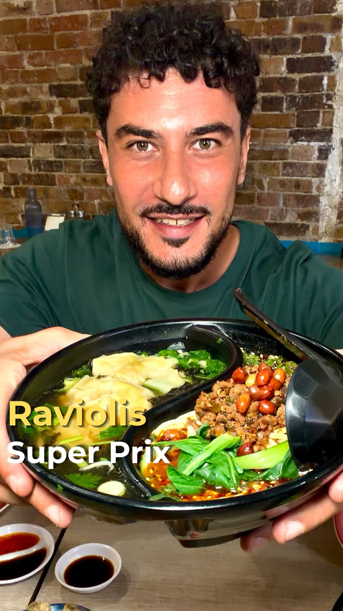 Parisian Spot Serves Affordable Homemade Chinese Raviolis