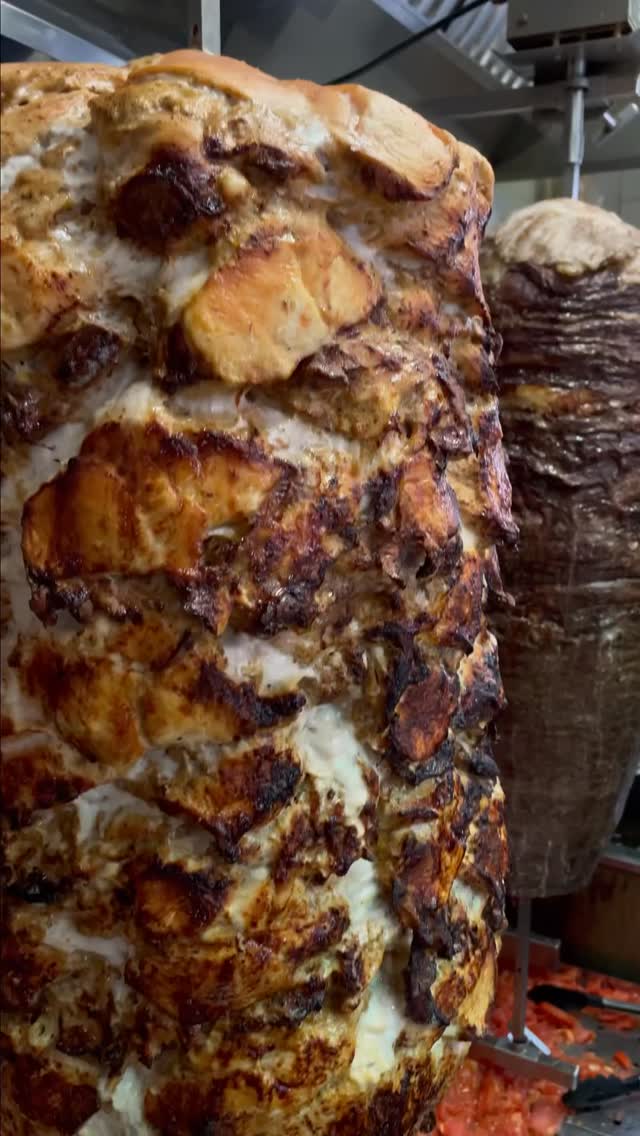 Paris's Top Shawarma Spot