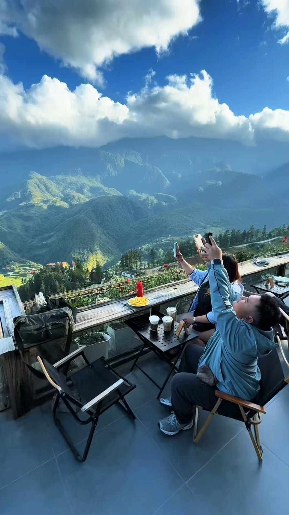 Sapa's Breathtaking Mountain Views and Scenic Journeys