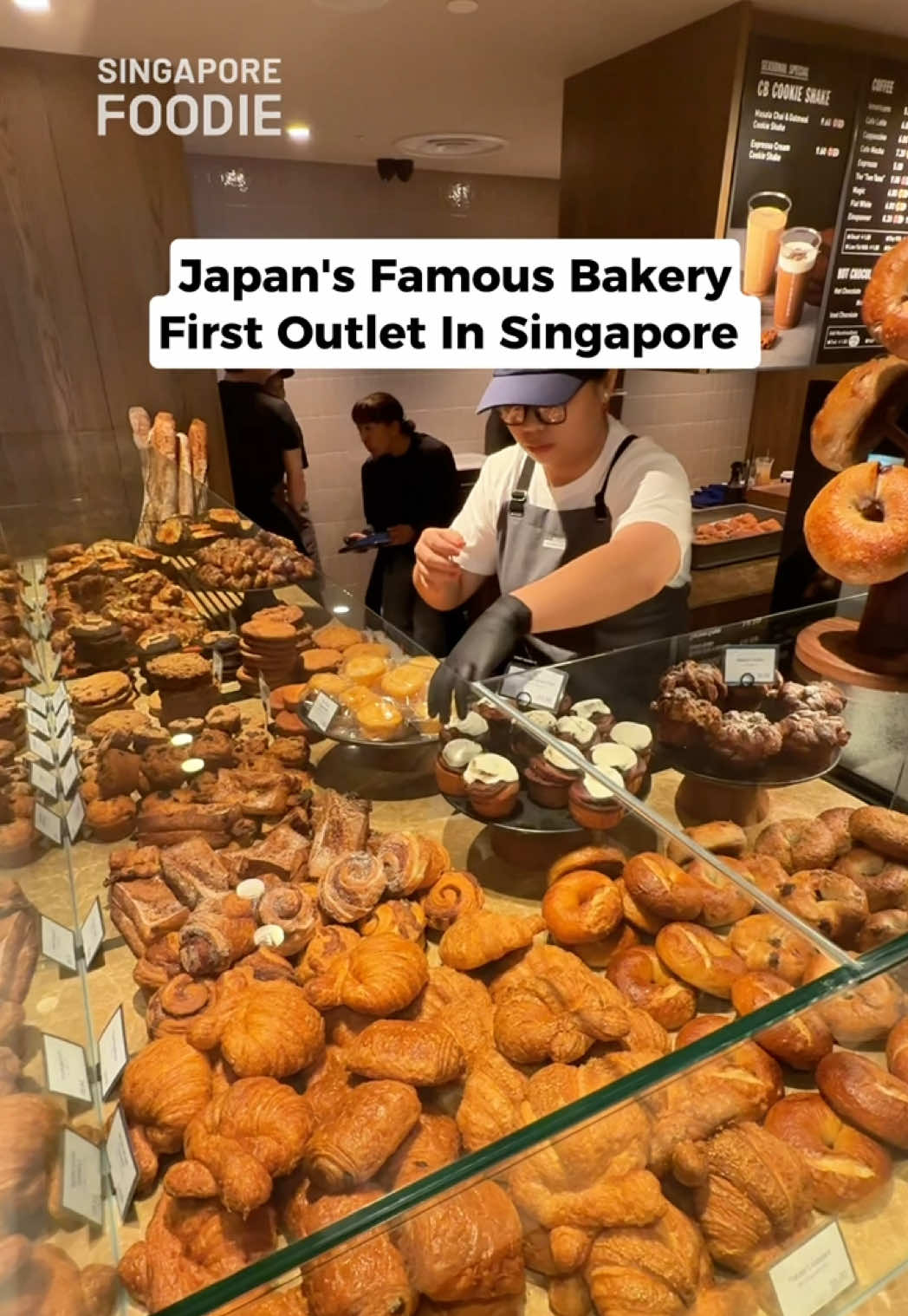 City Bakery Opens Singapore's First Outlet