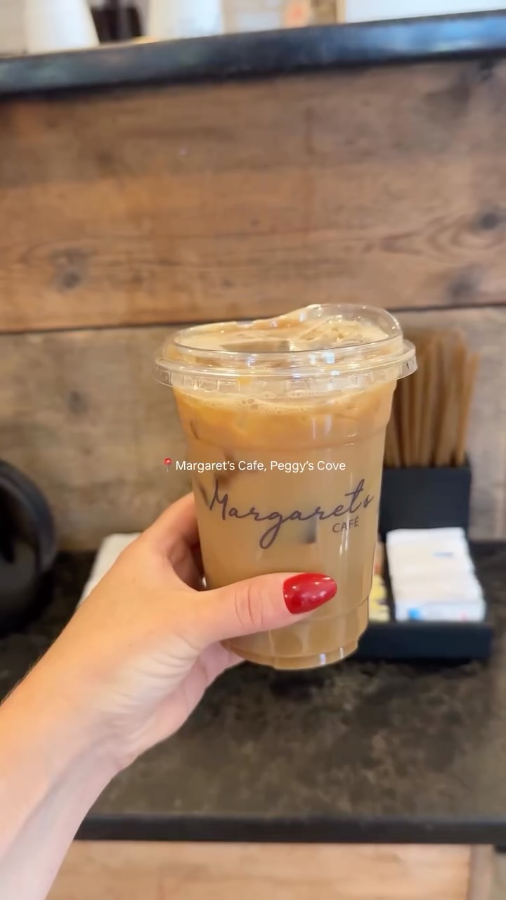 Nova Scotia Cafes: Peggy's Cove Gem