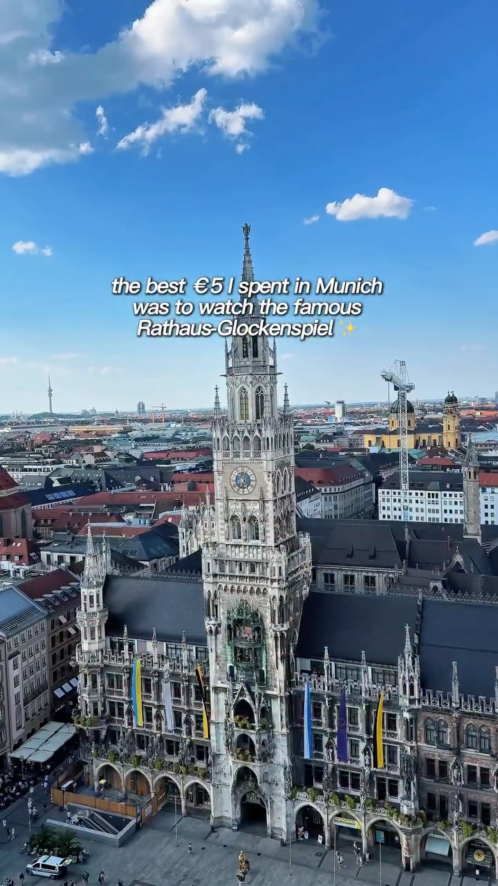 Munich's Rathaus-Glockenspiel Views From St. Peter