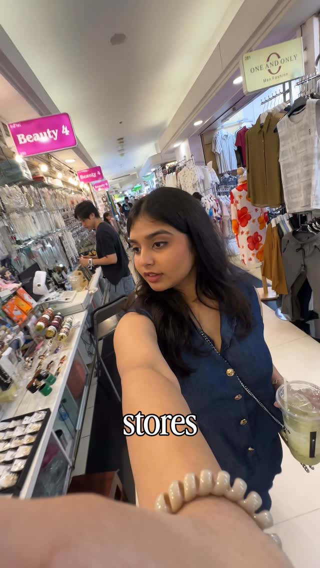 Platinum Fashion Mall Shopping Tips And Favorite Stores