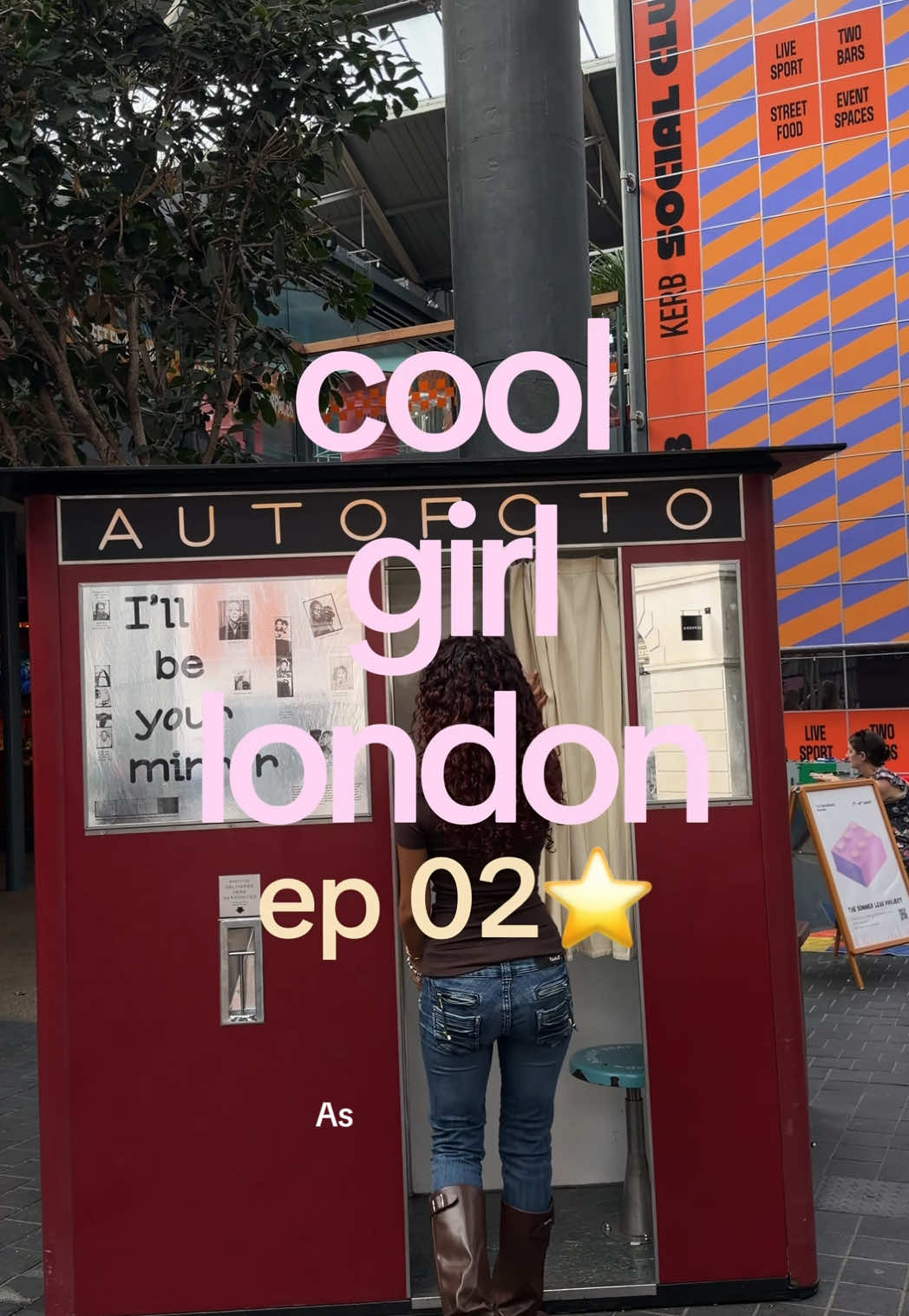 London Vintage Photo Booth Experience