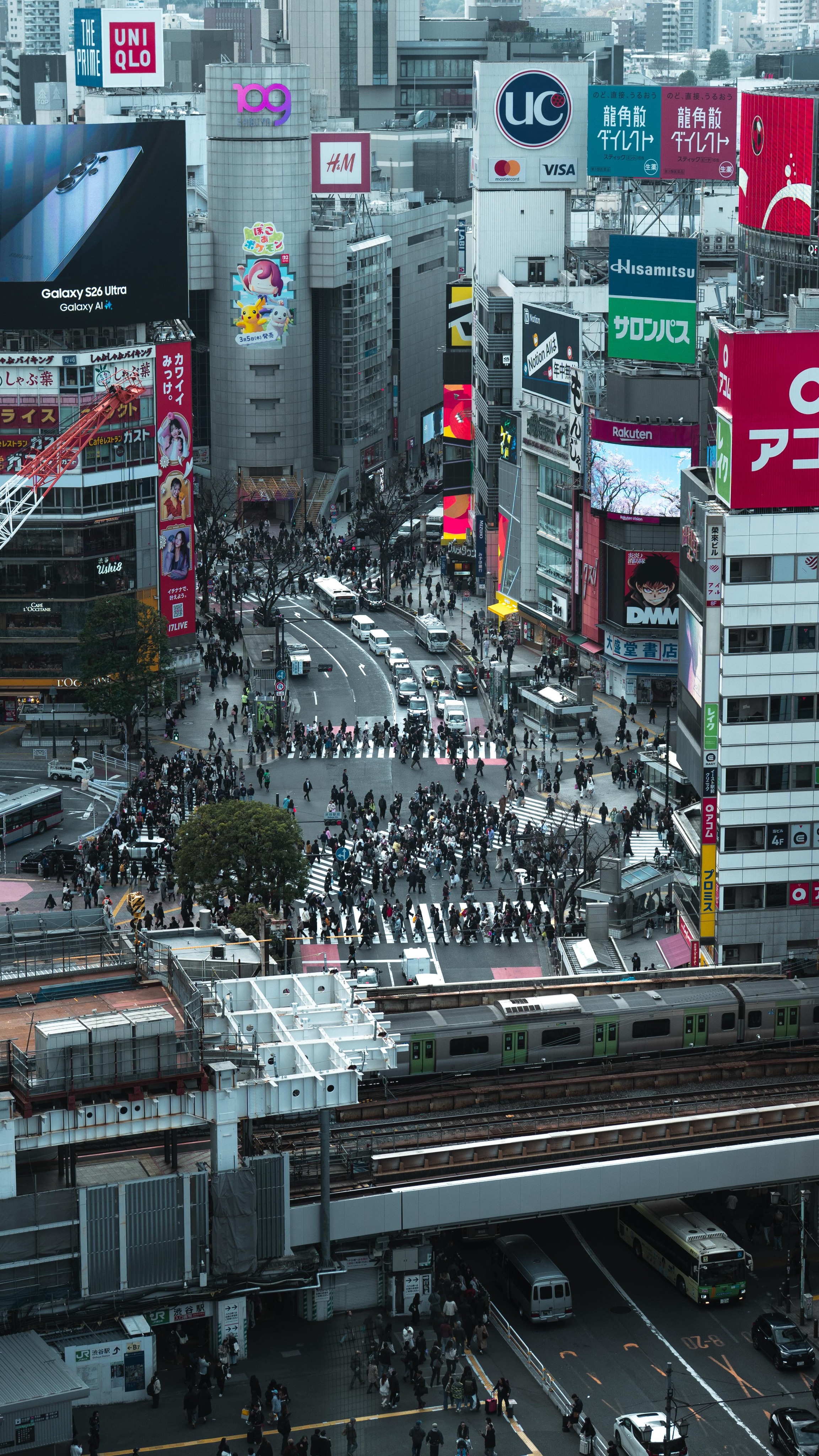 Japanese Manga Cafes Offer Private Rooms and Amenities