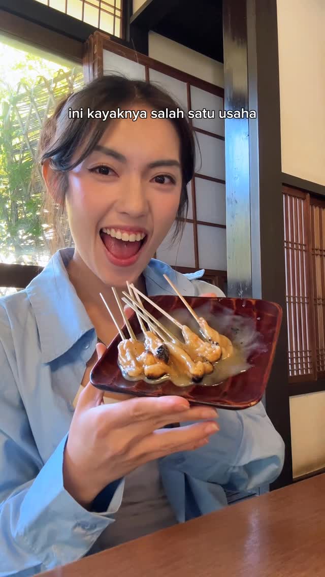 Kyoto Teahouses Sell Centuries-Old Mochi